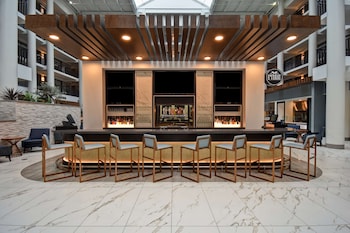 Embassy Suites Syracuse,Dewitt>>Camillus,4 star