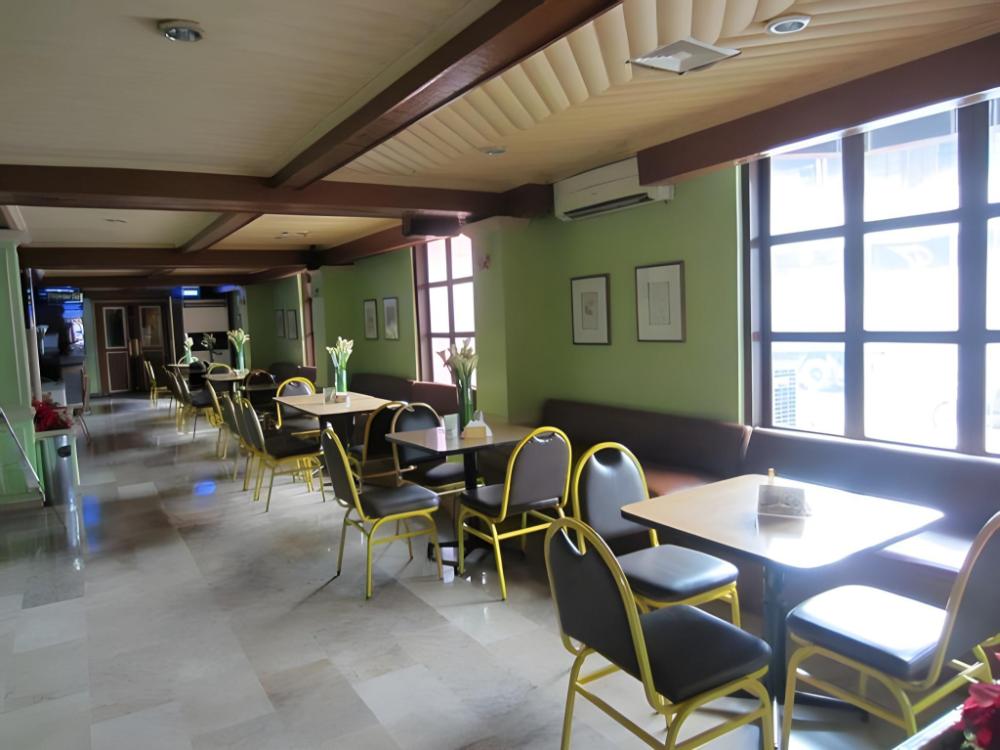 town and country hotel v mapa