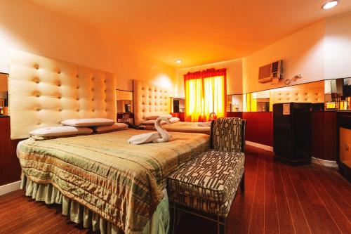 town and country hotel v mapa