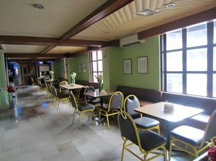 town and country hotel v mapa