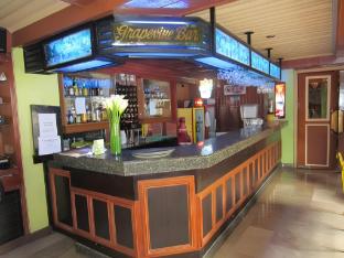 town and country hotel v mapa