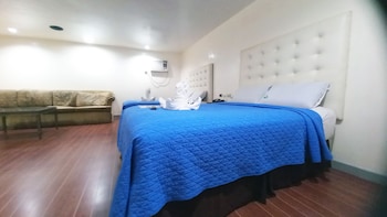 town and country hotel v mapa