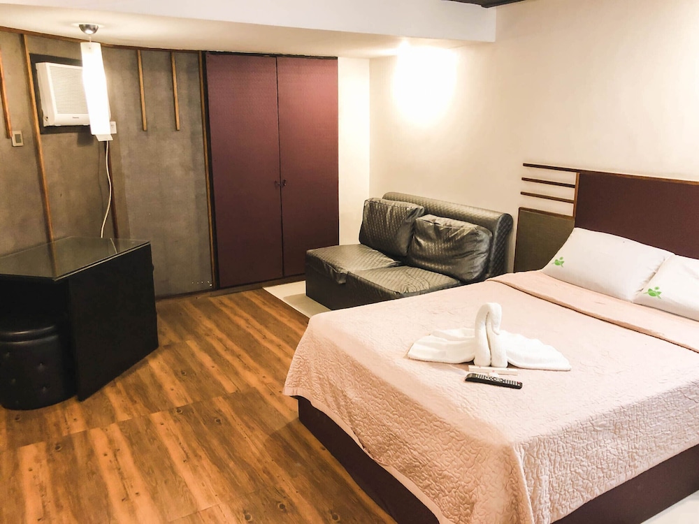 town and country hotel v mapa