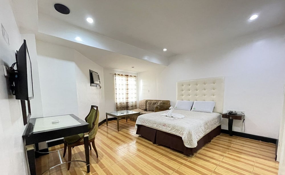 town and country hotel v mapa