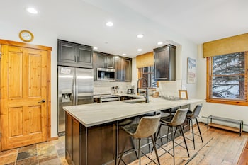 Main Street Junction By Wyndham Vacation Rentals,,0 star