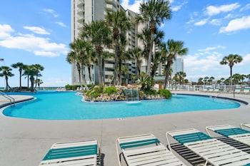 Long Beach Resort By Panhandle Getaways,,3.5 star