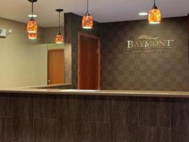 baymont by wyndham eau claire wi