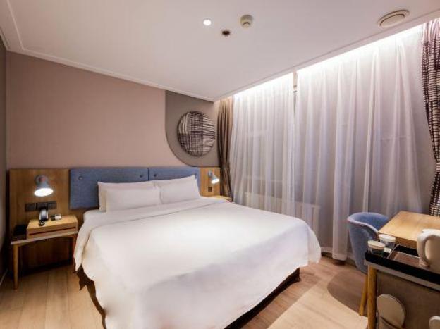 home inn dalian high tech park wanda plaza