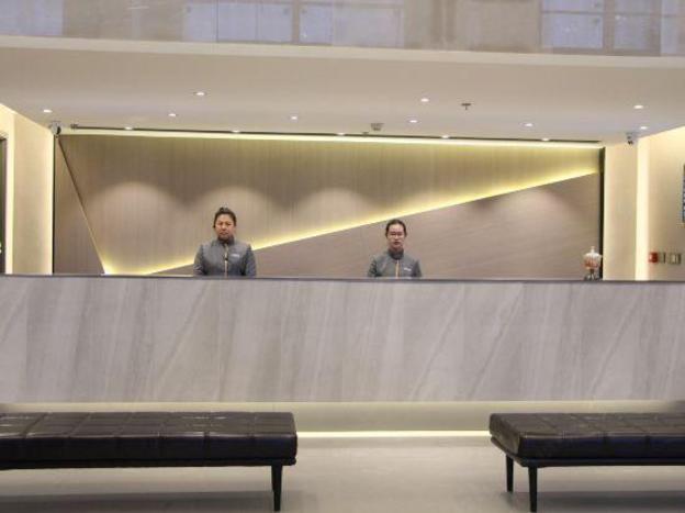home inn selected baishan minzhong street