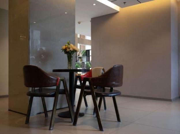 home inn selected baishan minzhong street
