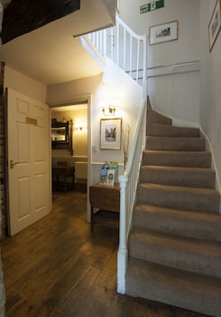 Corinium Hotel & Restaurant,Cirencester>>Bristol,3 star