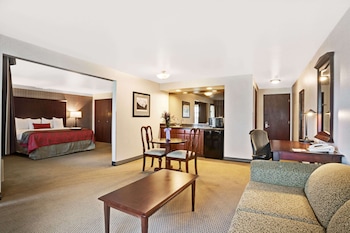 ramada by wyndham tukwila southcenter