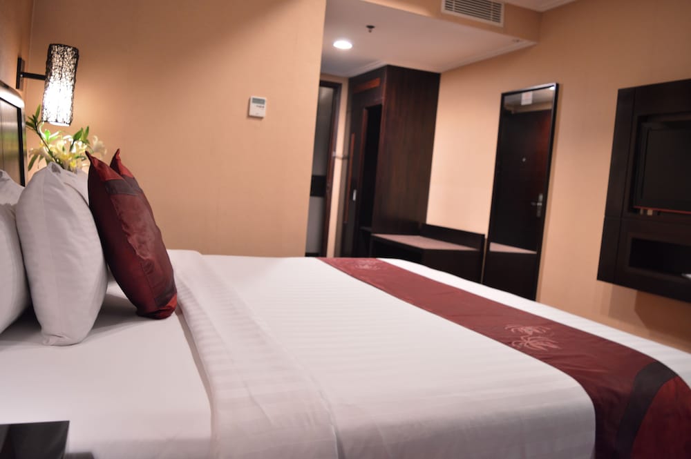 best western mangga dua hotel and residence