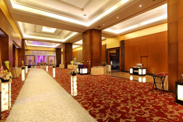 best western mangga dua hotel and residence
