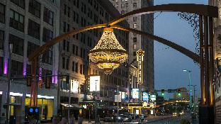 intercontinental suites hotel cleveland by ihg
