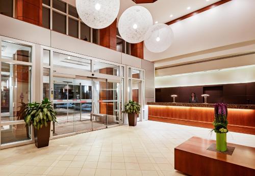 intercontinental suites hotel cleveland by ihg