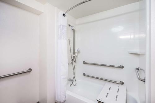 hampton inn clifton park