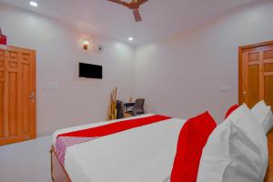 Yog1 Rishikesh,Krishan Kunj Lane, Last Ashram On Banks Of River Ganga, Yog1 Rd, Mayakund, Rishikesh, Uttarakhand 249201,4 star