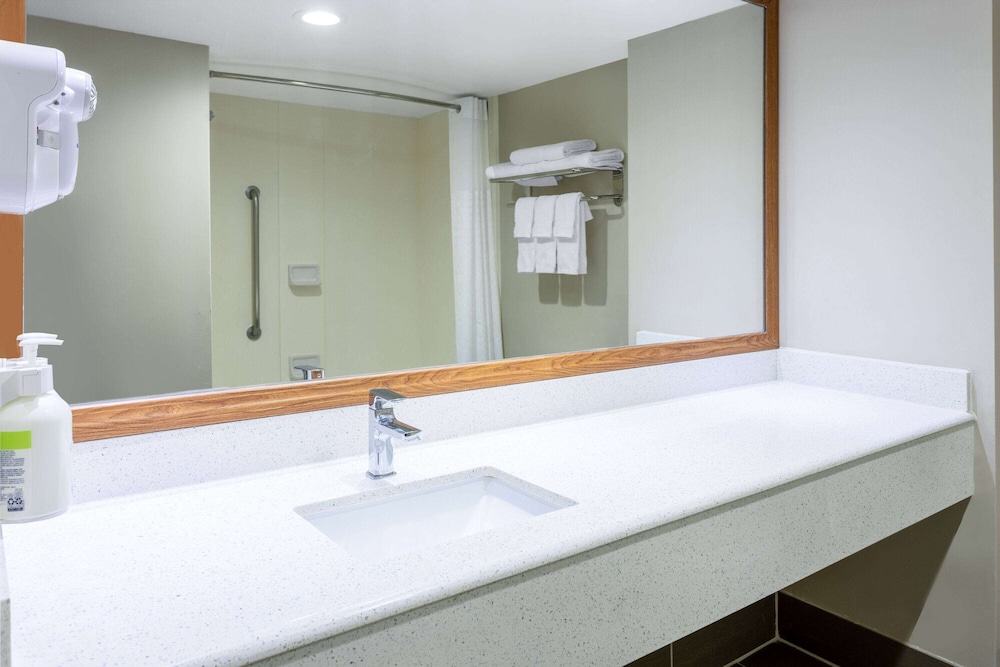 comfort suites