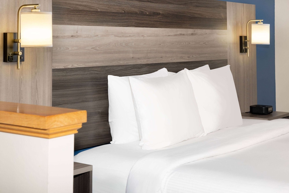 comfort suites