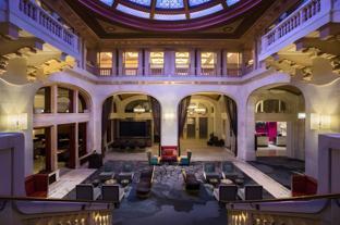 holiday inn express and suites butler by ihg