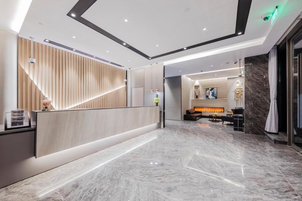 home inn selected shanghai lianhang road metro station