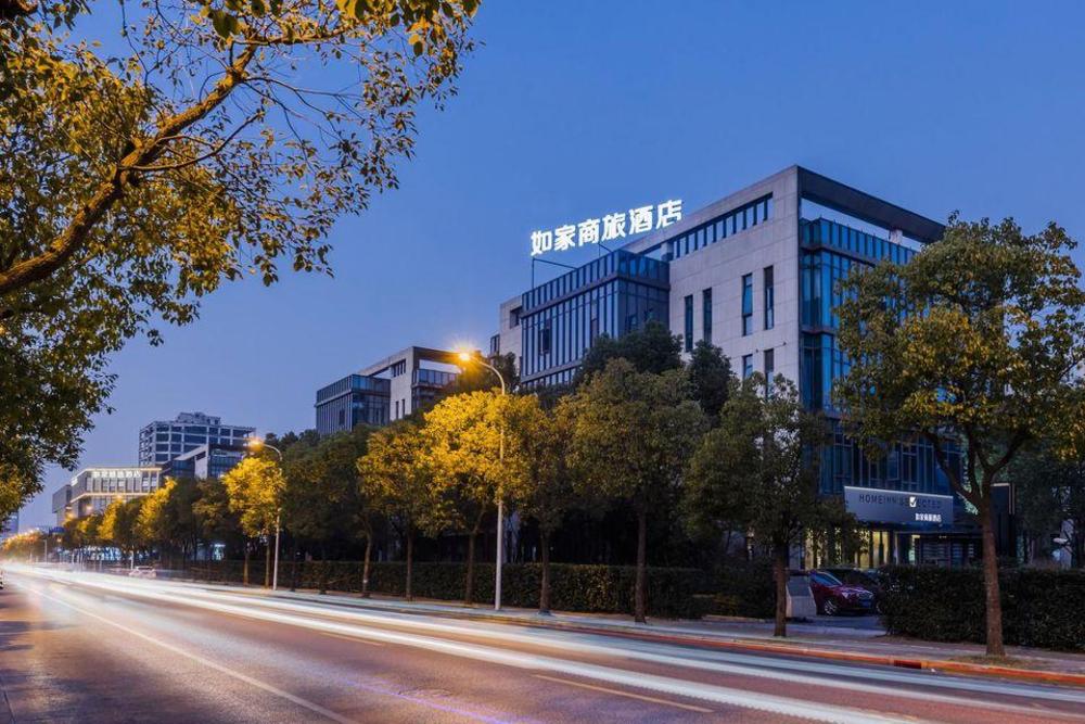 home inn selected shanghai lianhang road metro station