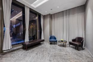 home inn selected shanghai lianhang road metro station