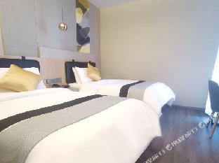 home inn selected shanghai lianhang road metro station