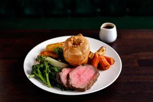 the caledonian hotel