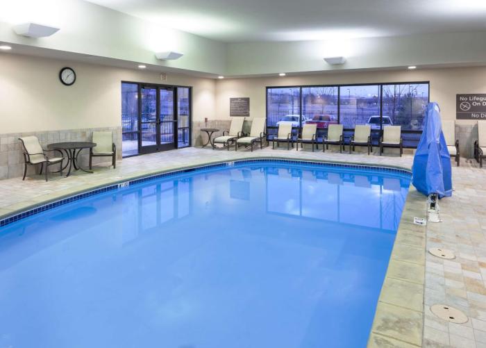 hampton inn and suites colorado springs i 25 south