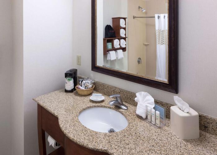 hampton inn and suites colorado springs i 25 south