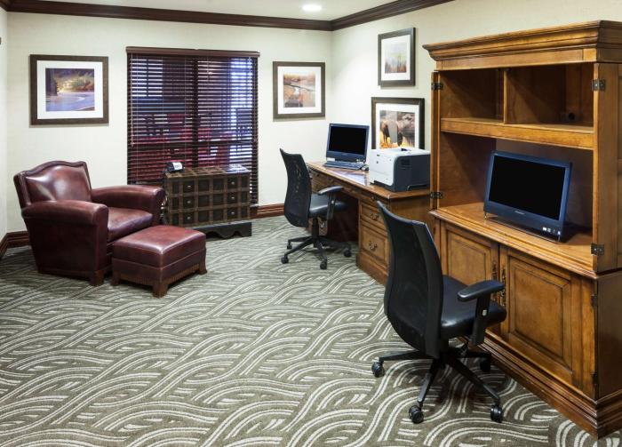 hampton inn and suites colorado springs i 25 south