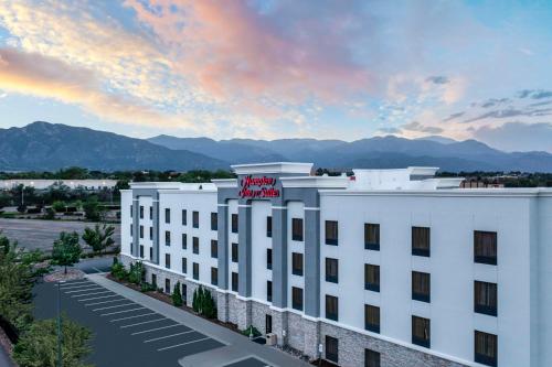 hampton inn and suites colorado springs i 25 south
