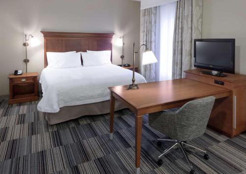 hampton inn and suites colorado springs i 25 south