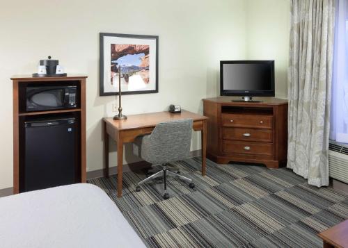 hampton inn and suites colorado springs i 25 south