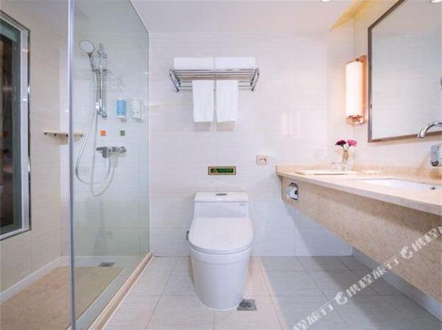 vienna international hotel dalian city government