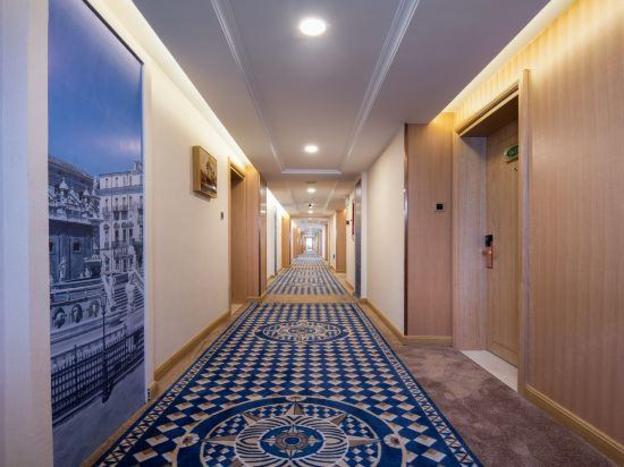 vienna international hotel dalian city government