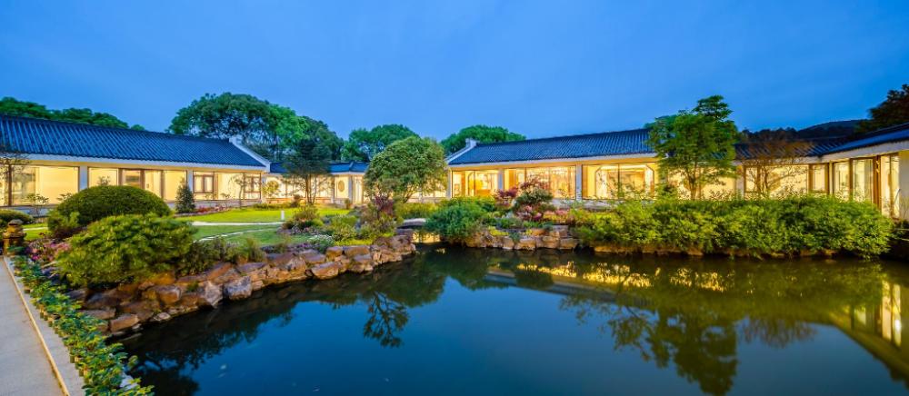 jiulong bay garden rezen hotel