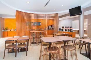 springhill suites by marriott columbia fort meade area