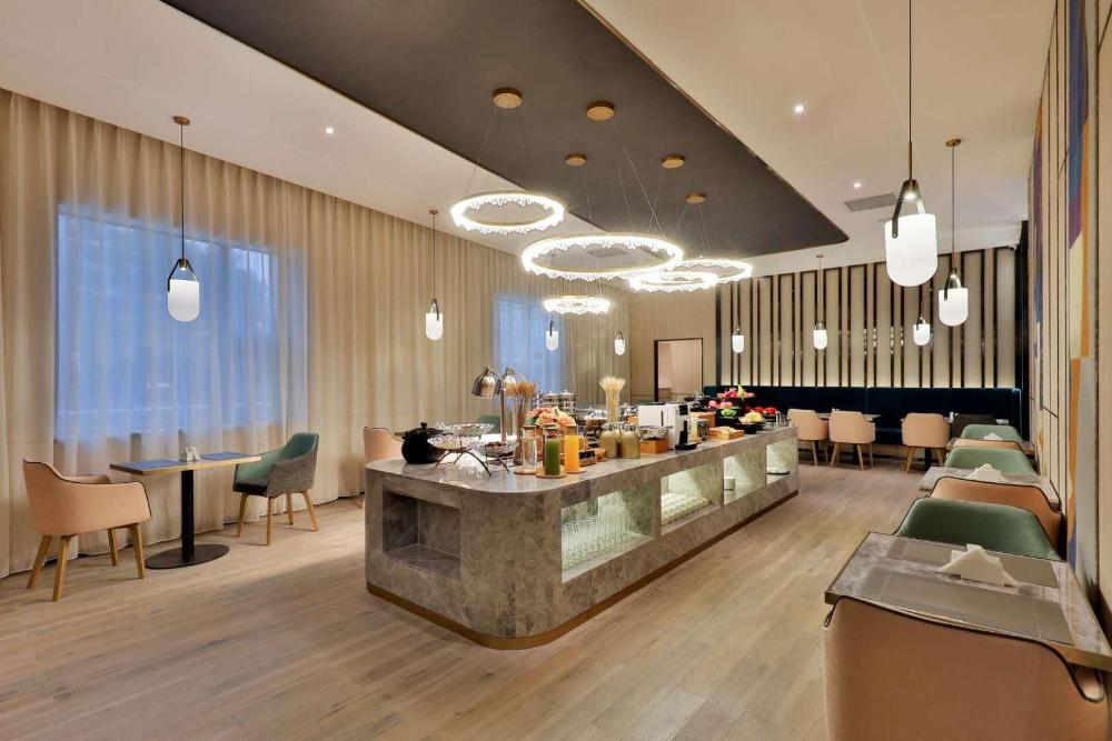 orange hotel jinji lake in suzhou center