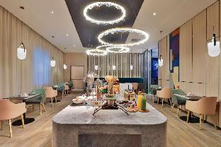 orange hotel jinji lake in suzhou center