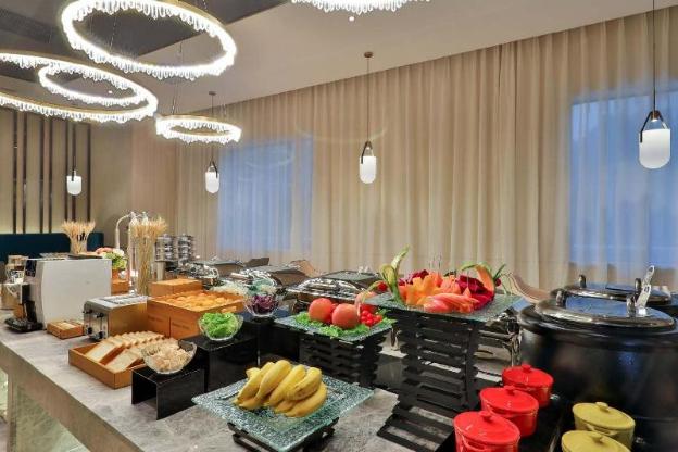 orange hotel jinji lake in suzhou center