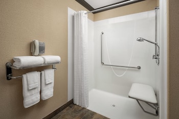 pomeroy hotel and conference centre fort st john