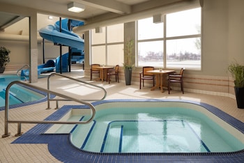 pomeroy hotel and conference centre fort st john