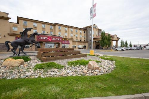 pomeroy hotel and conference centre fort st john