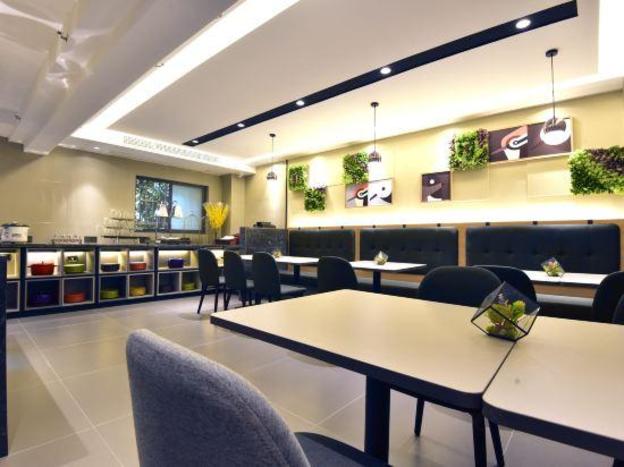 yangzhou slender west lake homeinn serected hotel