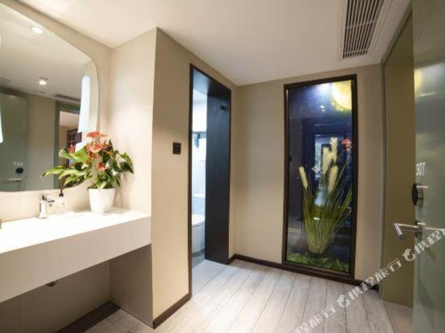 ibis hotel chengdu kuanzhai alley west branch