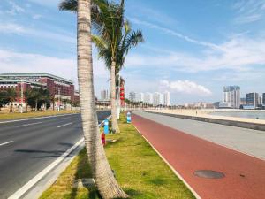 lavande hotel zhuhai qinglv north road tangjiawan beach