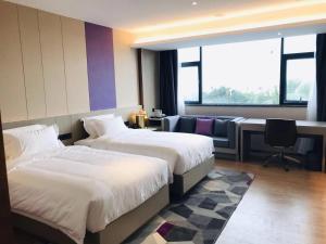lavande hotel zhuhai qinglv north road tangjiawan beach